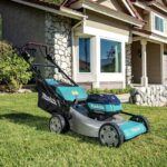 Makita 40V Max XGT Brushless 21″ Self-Propelled Commercial Lawn Mower Kit (4.0Ah) GML01SM - Image 3