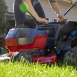 Toro 60V MAX* 21-inch Super Recycler Personal Pace Self-Propelled Battery Lawn Mower - Image 8
